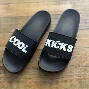 COOL KICKS BLACK WITH LOGO SLIP ON SANDALS Slides Men's
Size 47 US 13 NEW